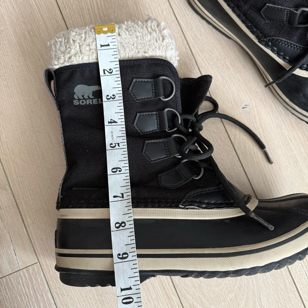 Sorel Waterproof Black and Cream Winter Boots Women’s Size 7 - Picture 10 of 11